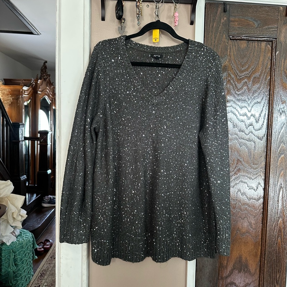 Apt. 9 Women's Charcoal Sequin V-Neck Sweater